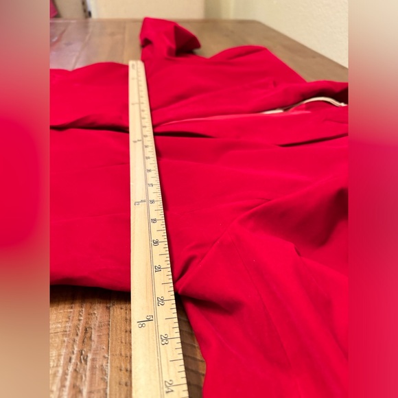 gorgeous rich red velvet 2XBlazer - Picture 5 of 7